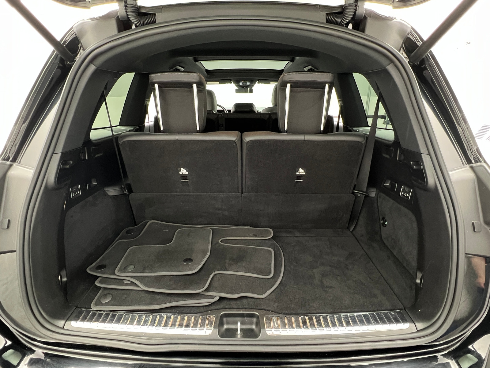 Thumbnail: 2024 Mercedes-Benz GLS - 6