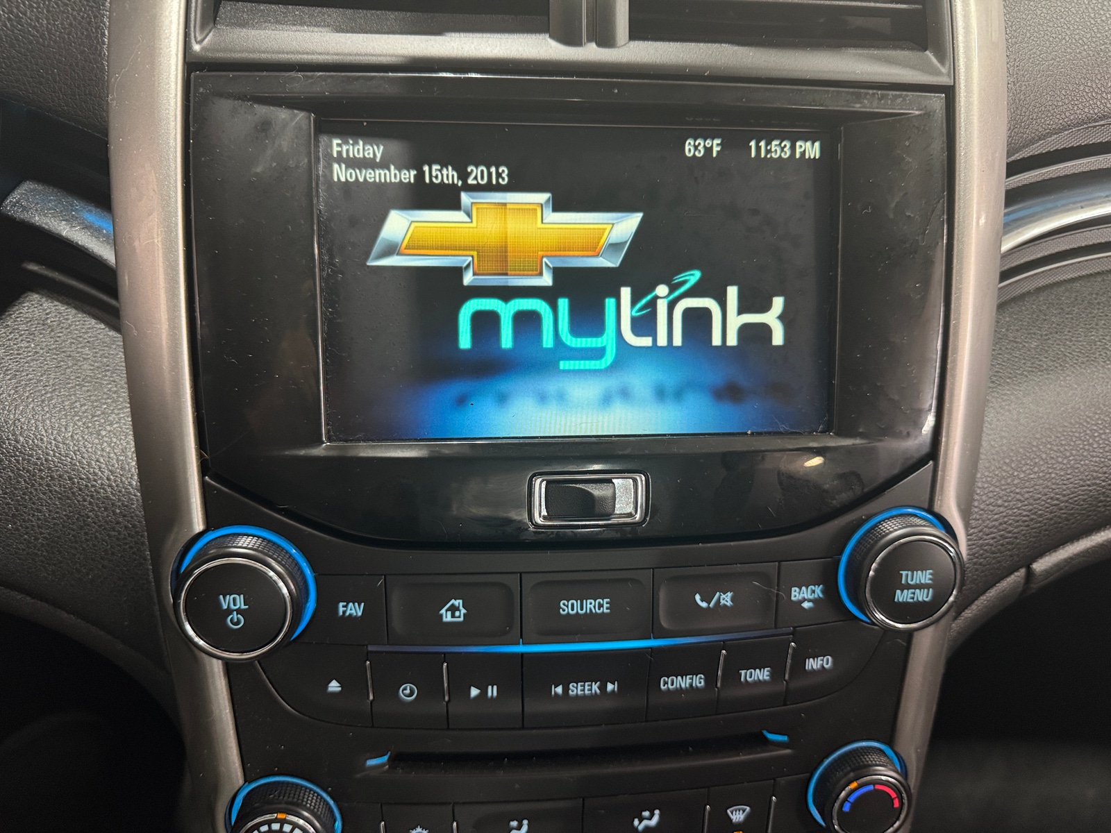 Thumbnail: 2015 Chevrolet Malibu - 4