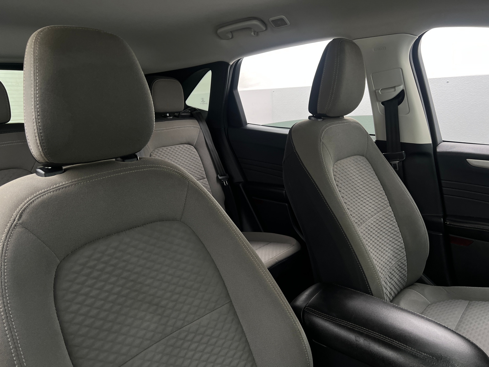 Thumbnail: 2022 Ford Escape - 2
