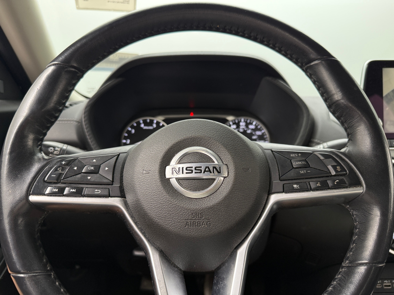 Thumbnail: 2020 Nissan Sentra - 5