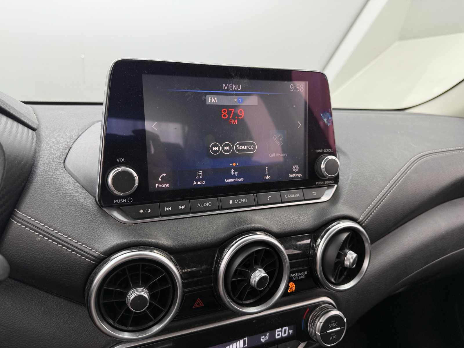 Thumbnail: 2020 Nissan Sentra - 4