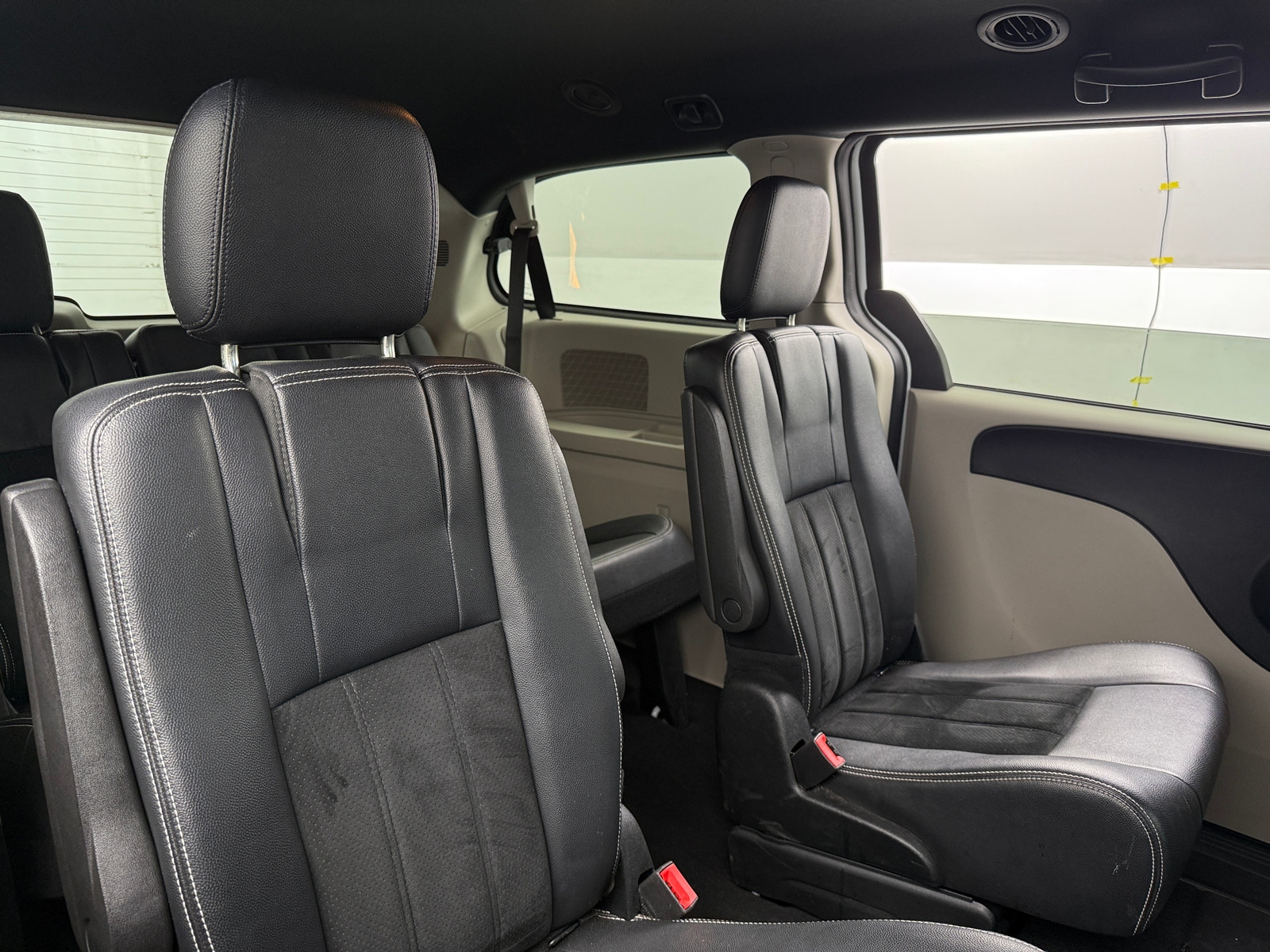 Thumbnail: 2018 Dodge Grand Caravan - 5