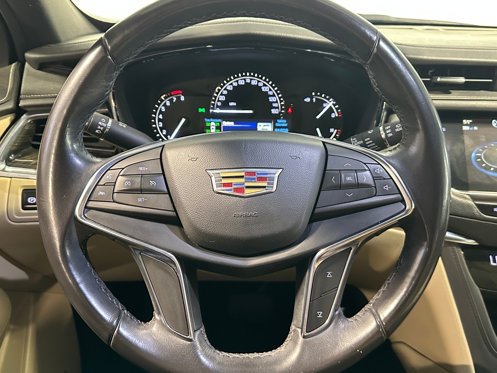 Thumbnail: 2018 Cadillac XT5 - 4