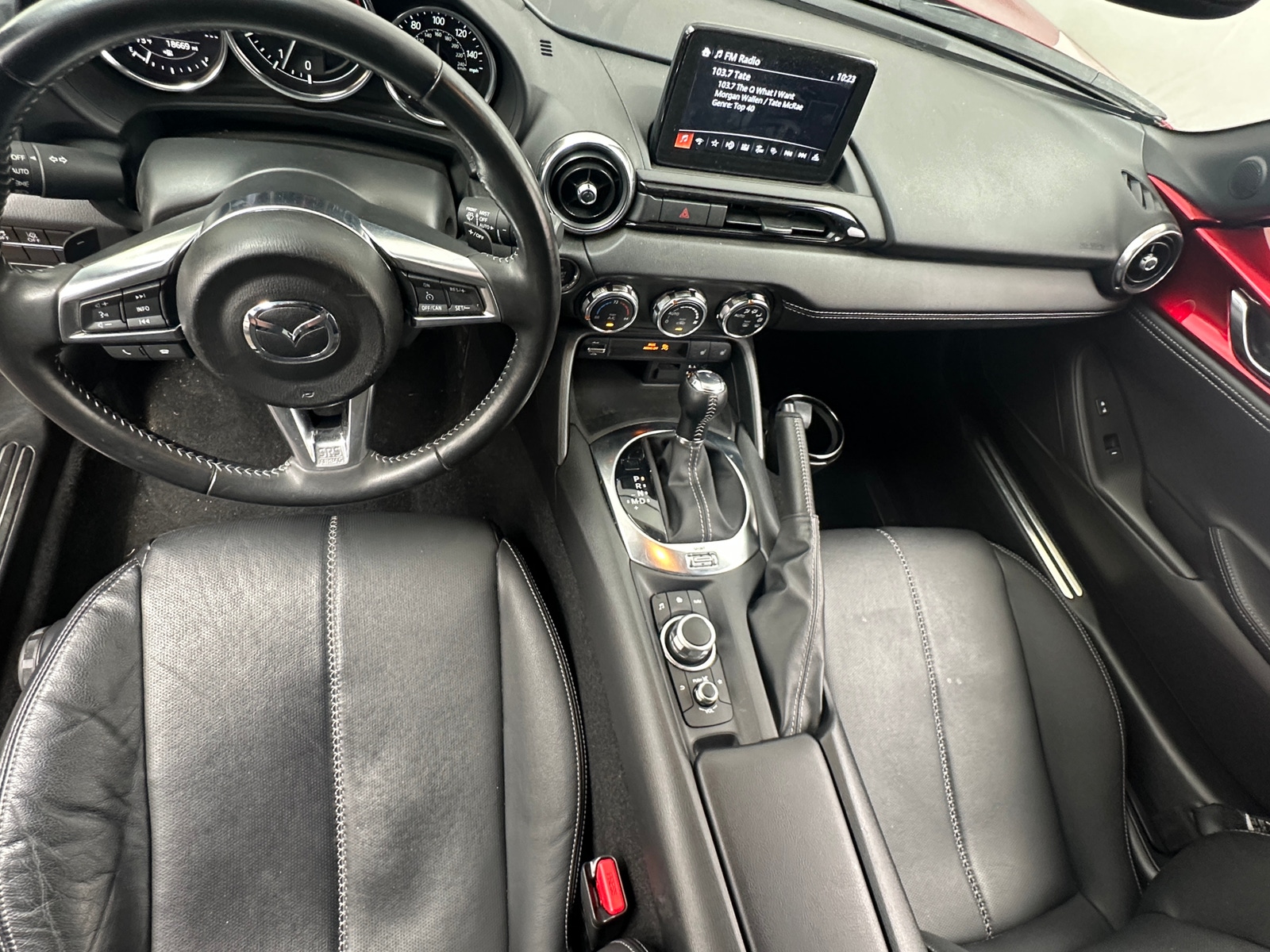 Thumbnail: 2021 Mazda MX-5 Miata - 2