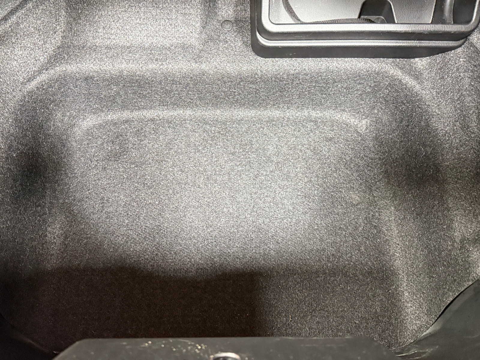 Thumbnail: 2021 Mazda MX-5 Miata - 5