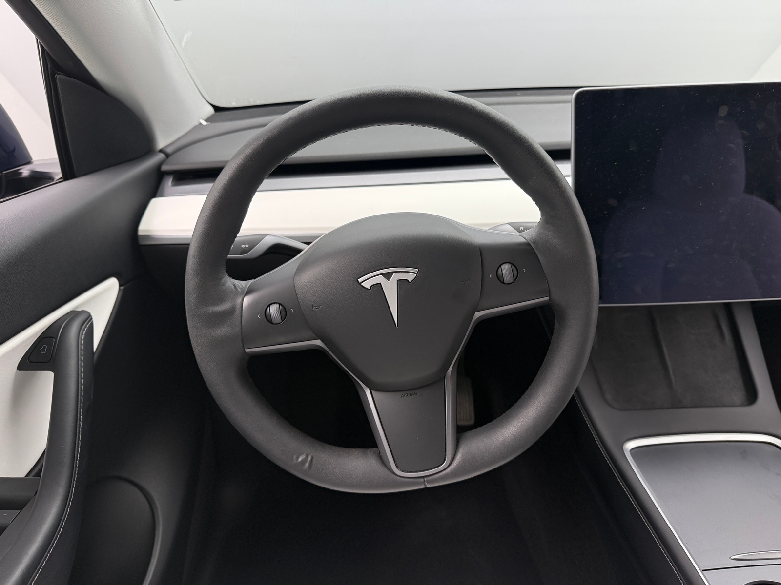 Thumbnail: 2021 Tesla Model Y - 4