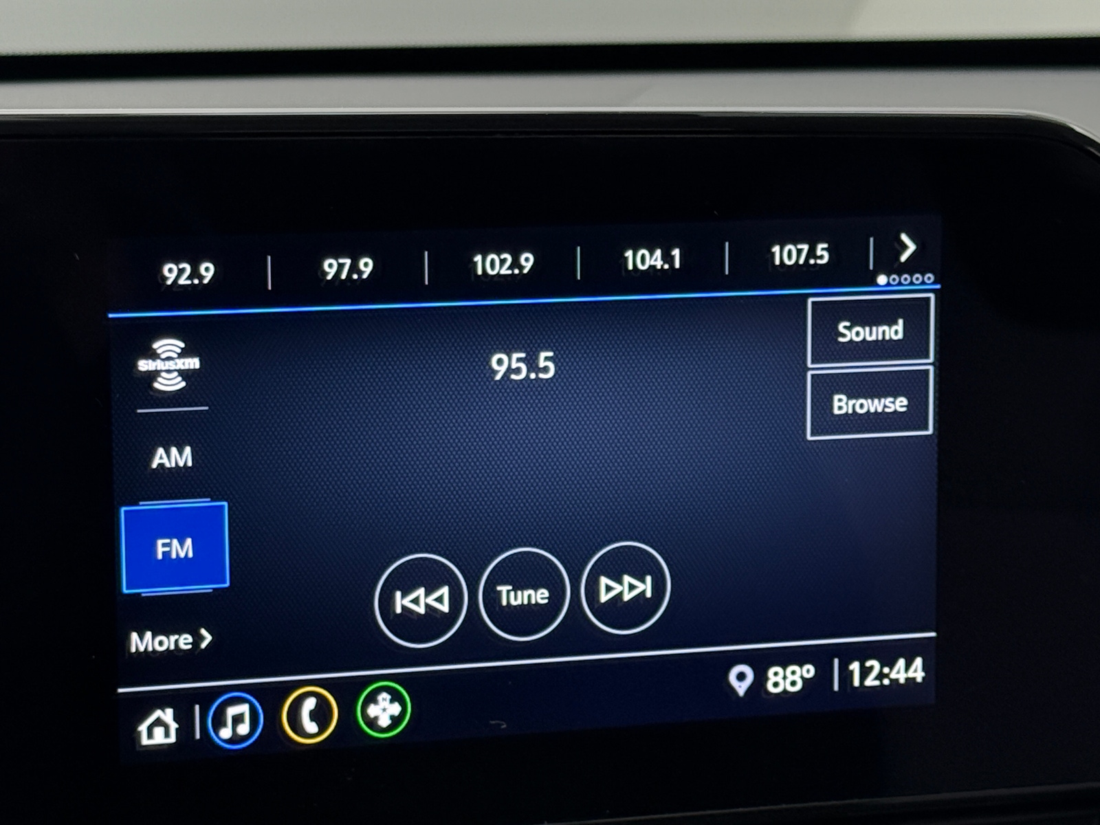 Thumbnail: 2025 Chevrolet Trax - 4