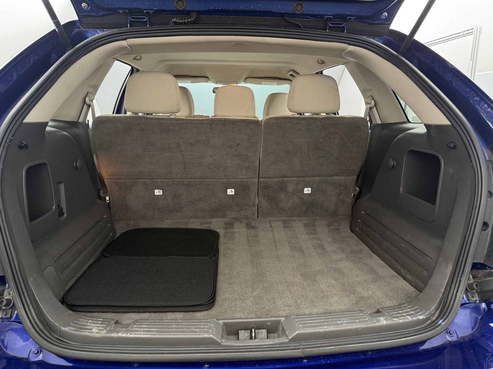 Thumbnail: 2013 Ford Edge - 7