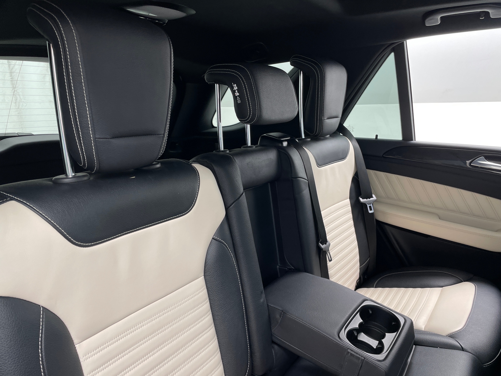 Thumbnail: 2016 Mercedes-Benz GLE - 5