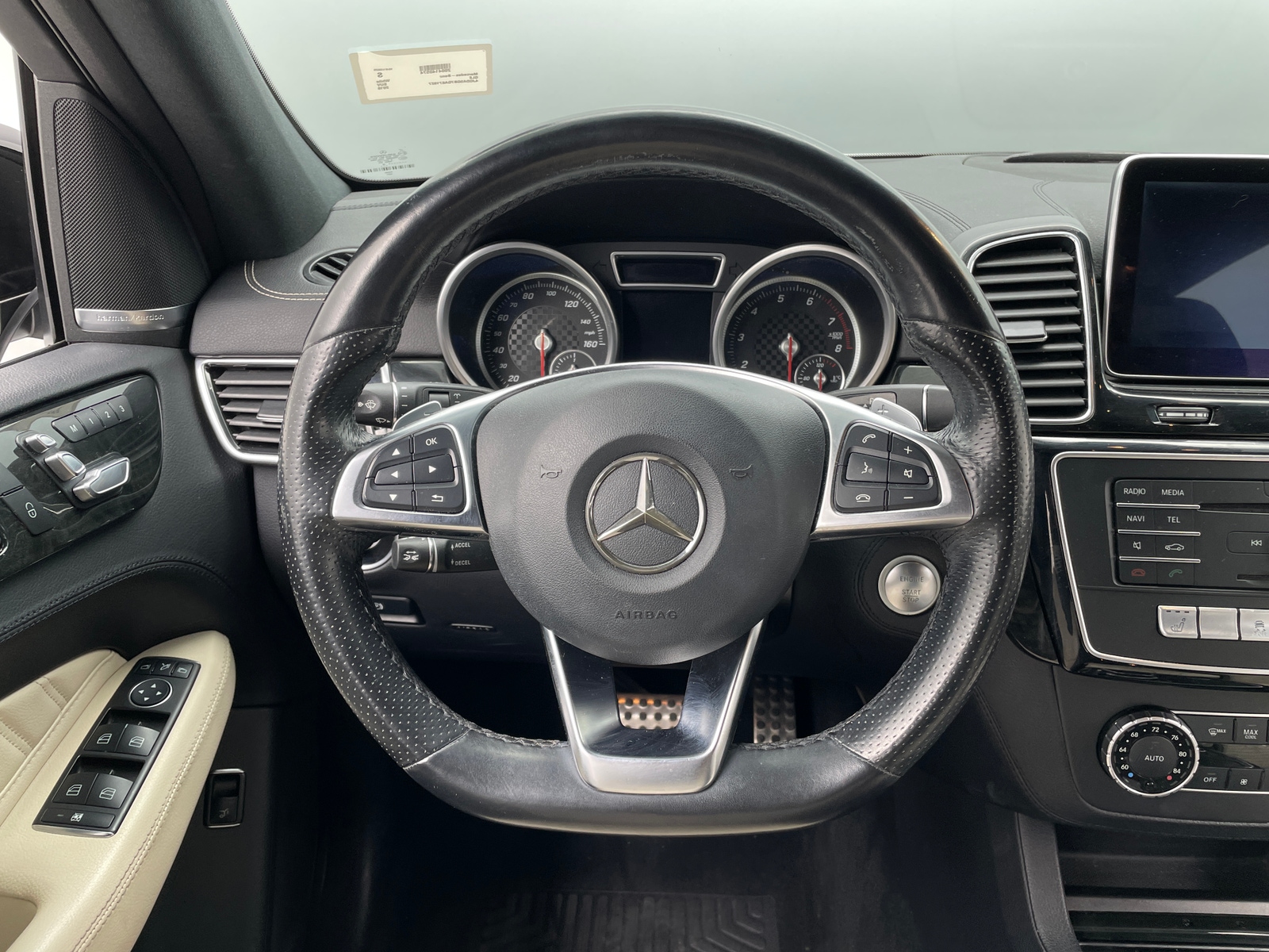 Thumbnail: 2016 Mercedes-Benz GLE - 4