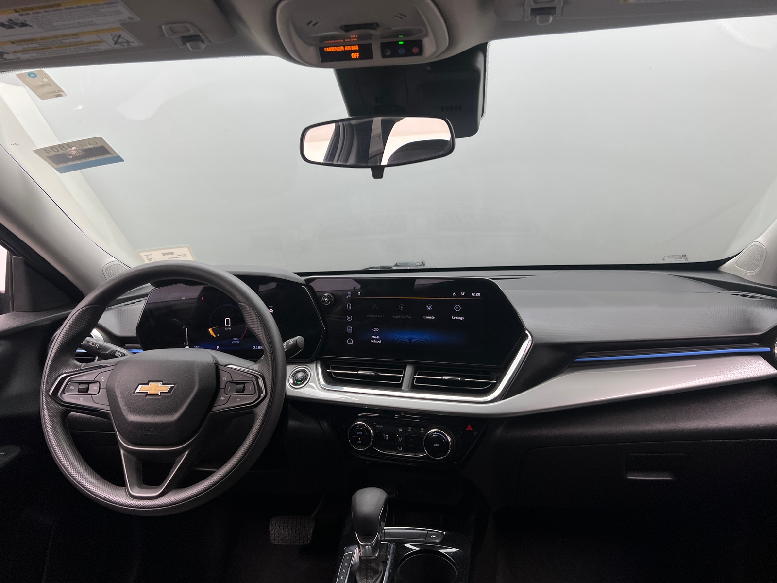 Thumbnail: 2025 Chevrolet Trax - 3
