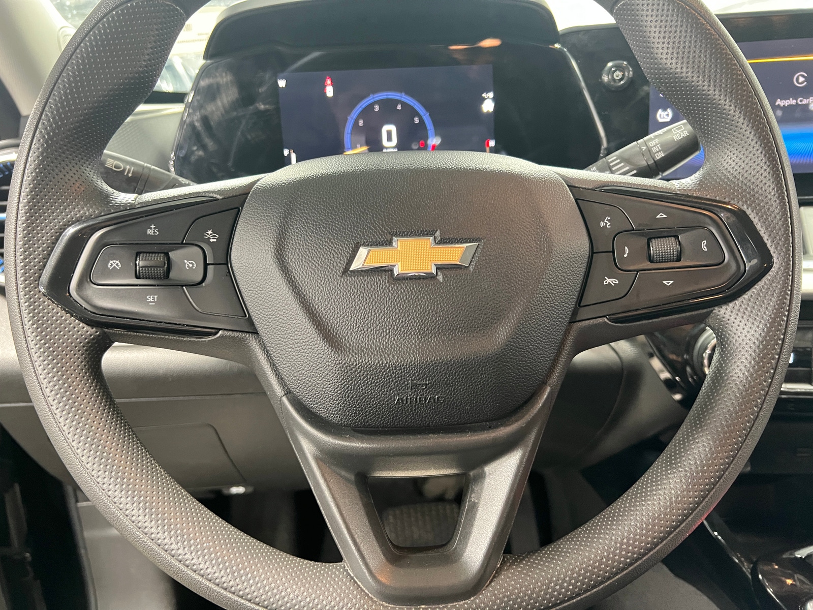 Thumbnail: 2025 Chevrolet Trax - 5