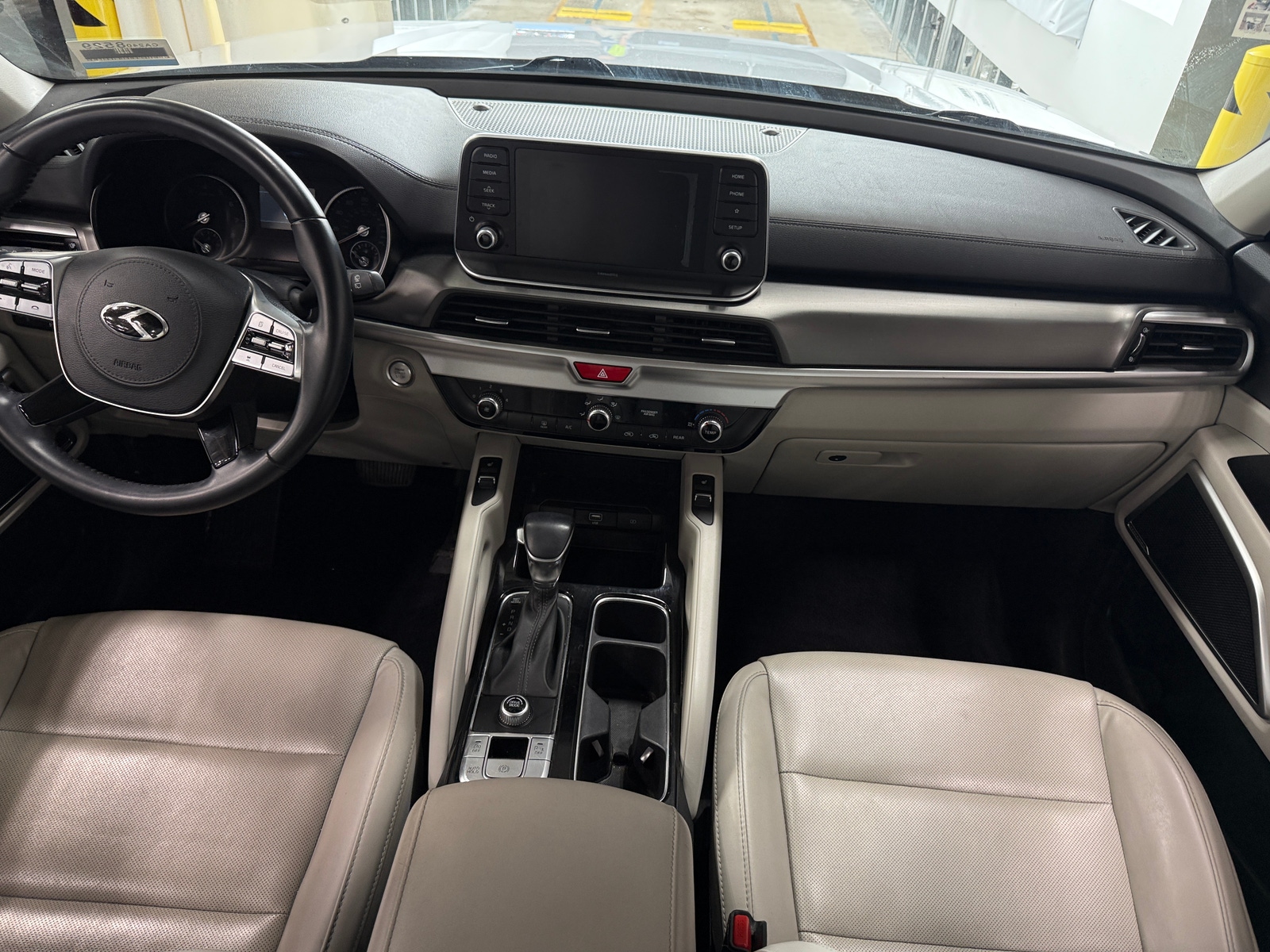 Thumbnail: 2020 Kia Telluride - 2