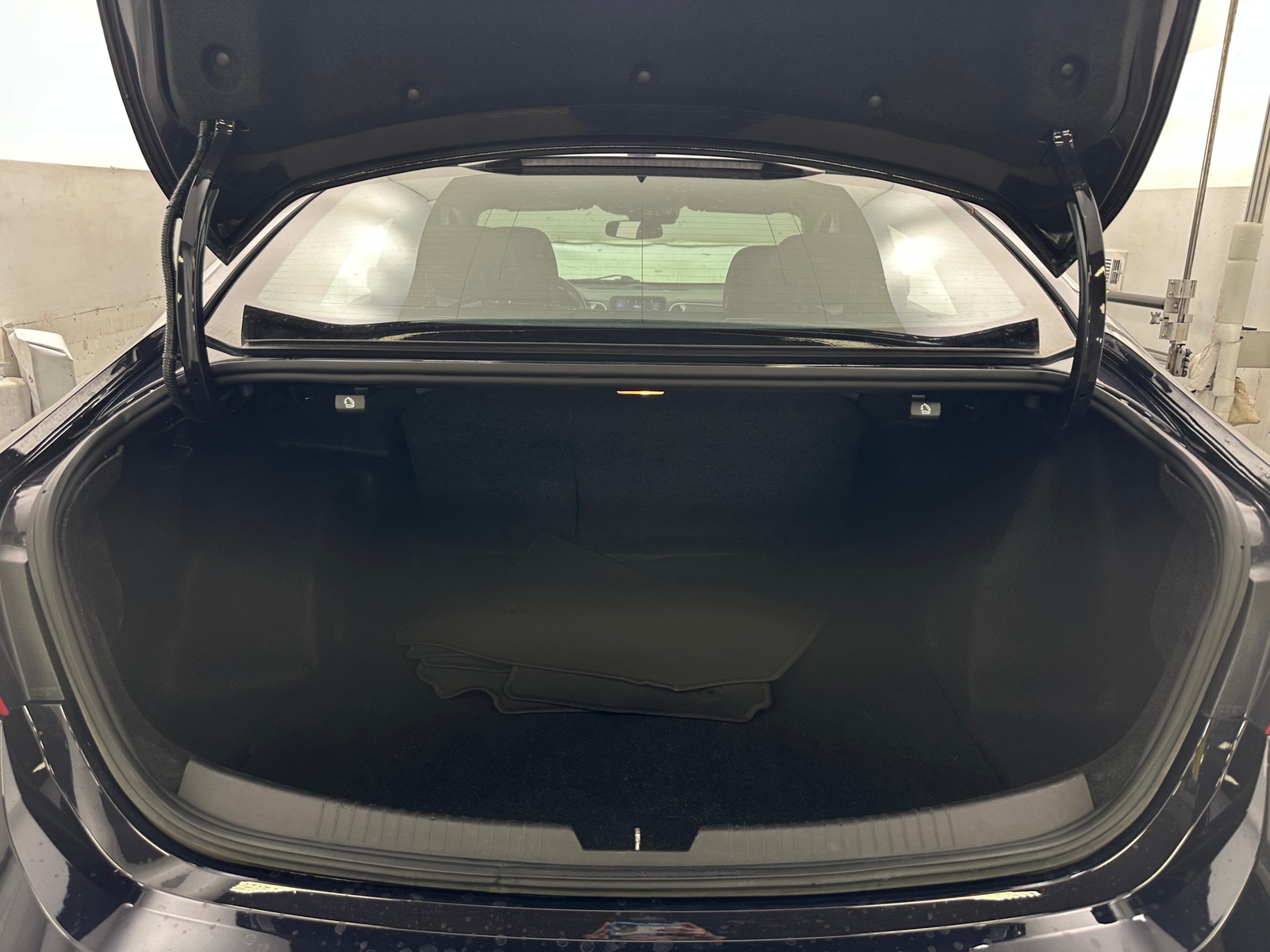 Thumbnail: 2023 Chevrolet Malibu - 7