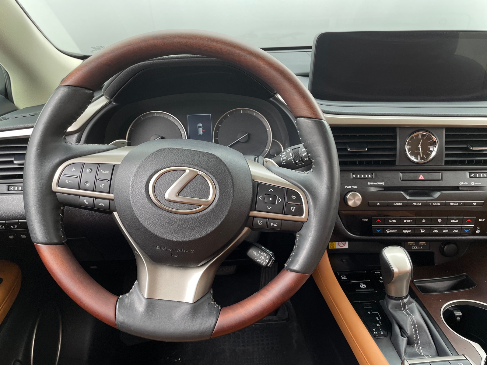 Thumbnail: 2022 Lexus RX - 4