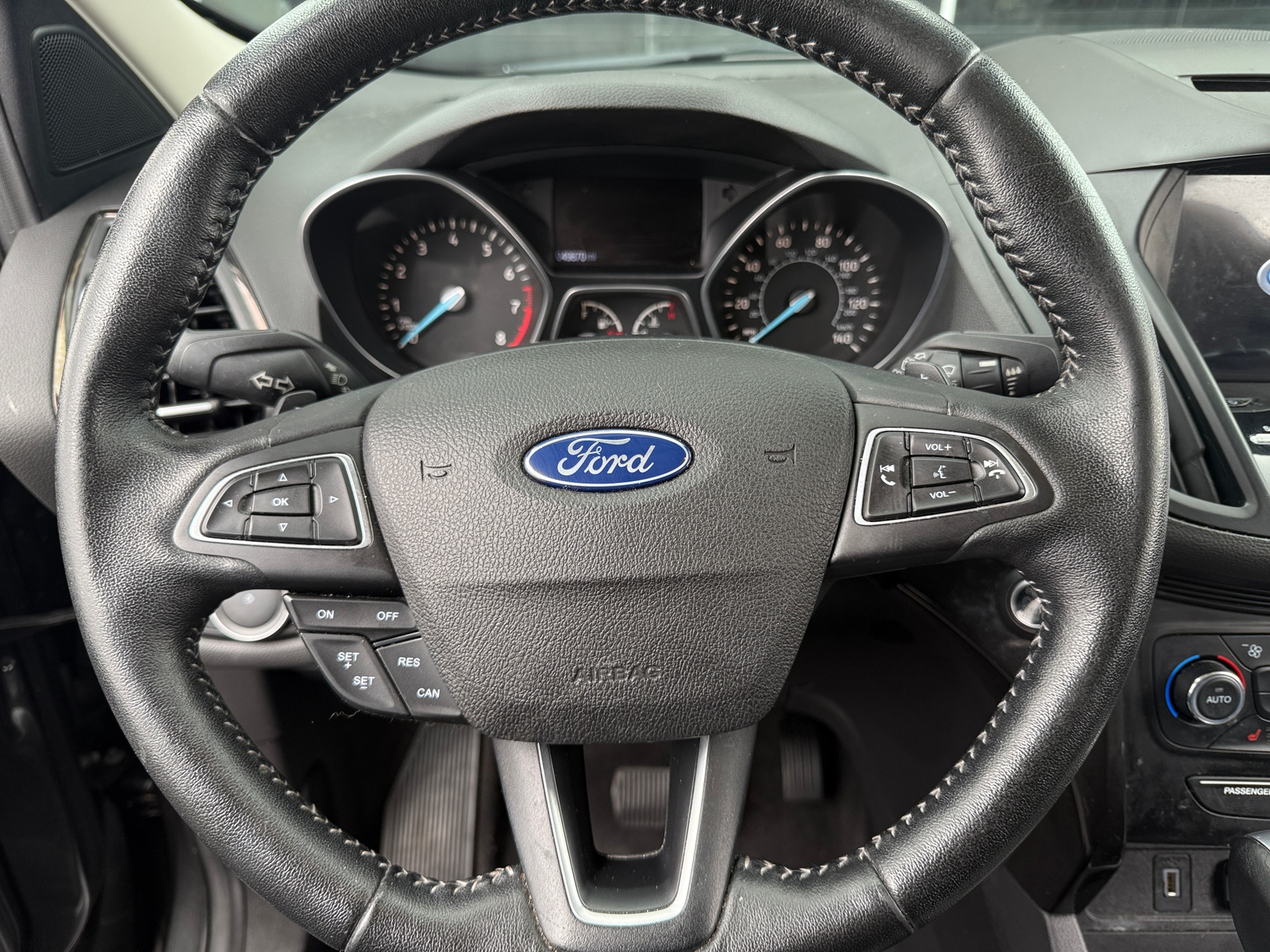 Thumbnail: 2017 Ford Escape - 4
