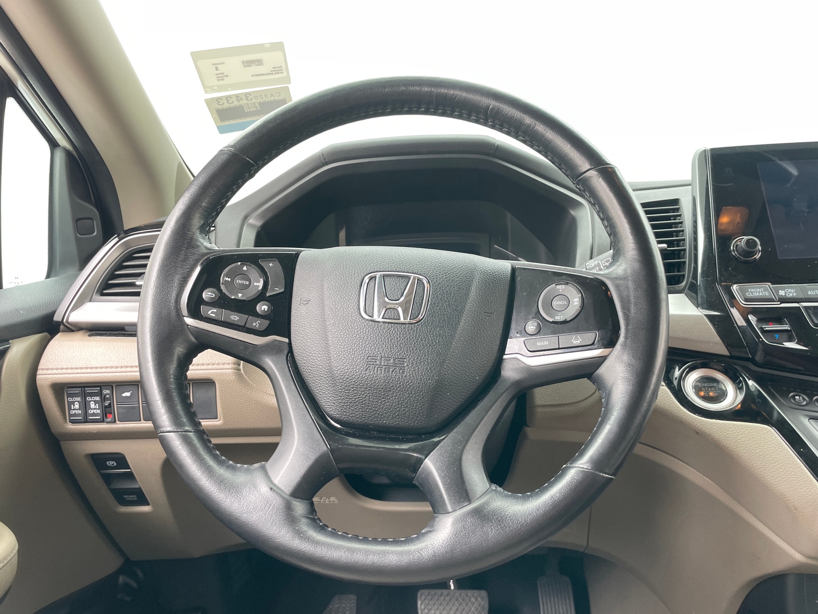 Thumbnail: 2018 Honda Odyssey - 4