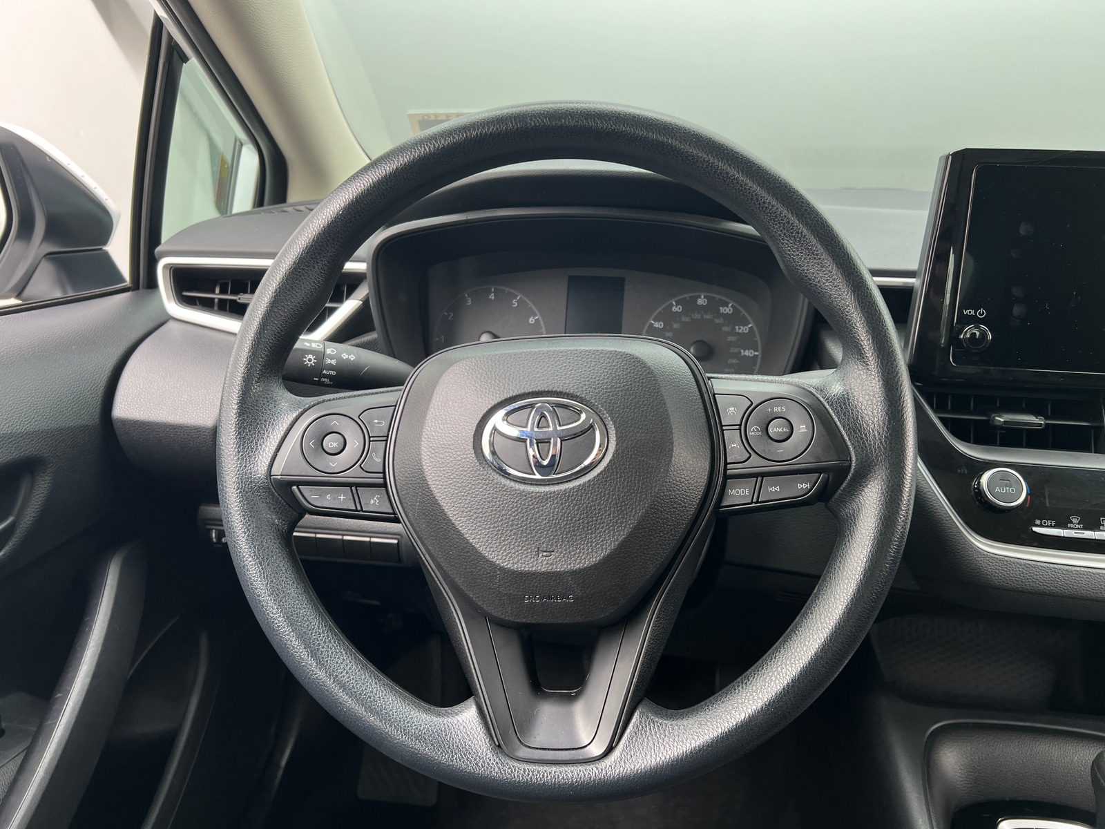 Thumbnail: 2024 Toyota Corolla - 5