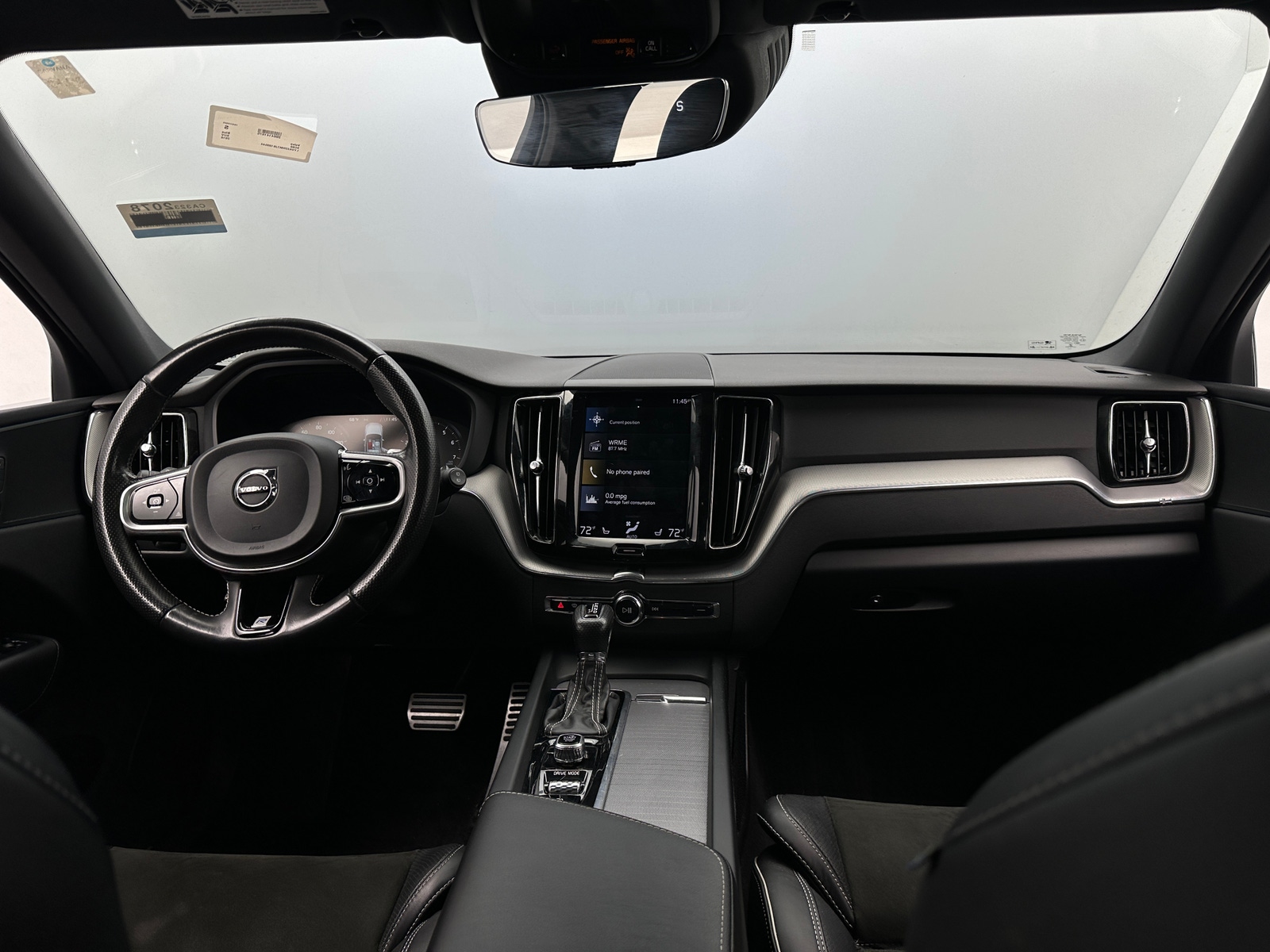 Thumbnail: 2018 Volvo XC60 - 2