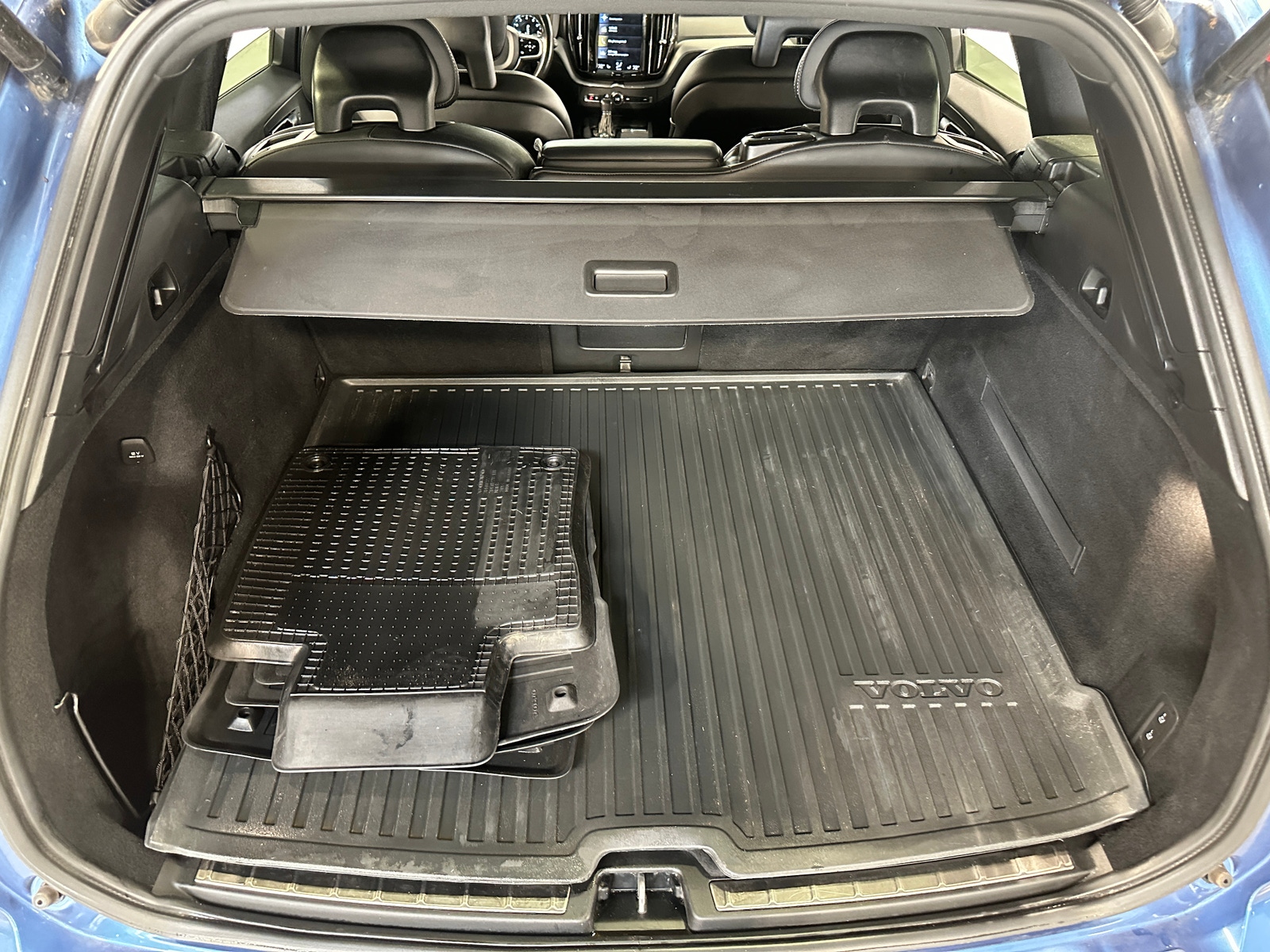 Thumbnail: 2018 Volvo XC60 - 6