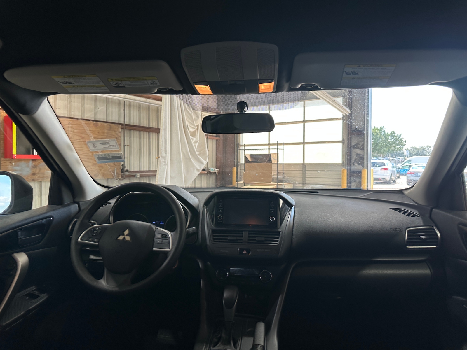 Thumbnail: 2020 Mitsubishi Eclipse Cross - 3