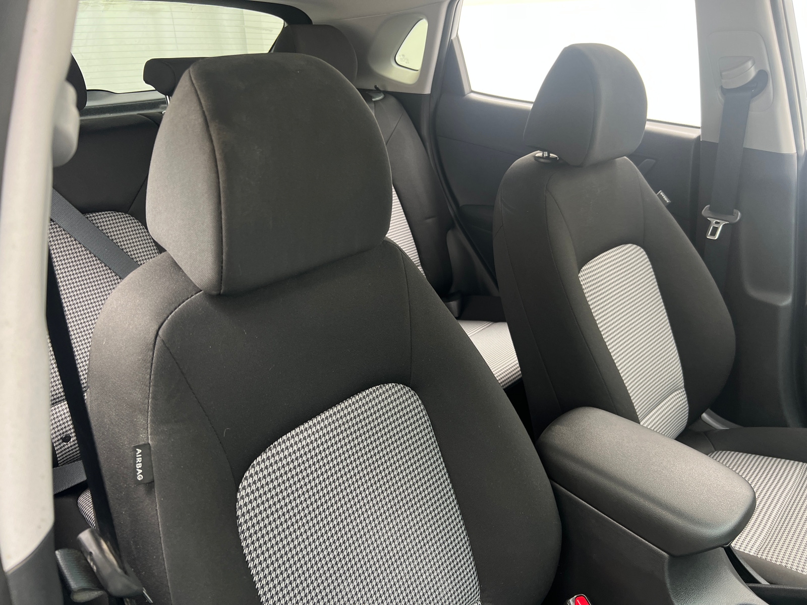Thumbnail: 2020 Hyundai Kona - 2