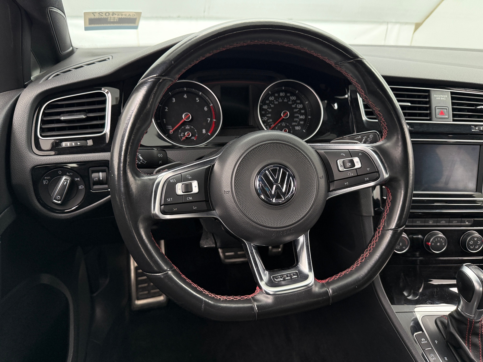Thumbnail: 2018 Volkswagen Golf - 5