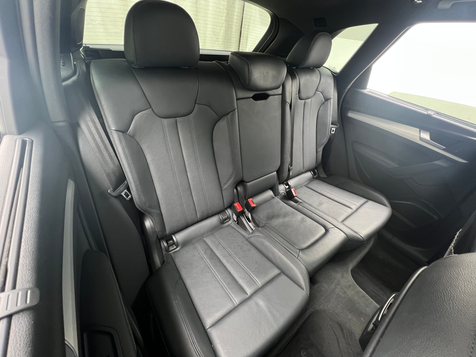 Thumbnail: 2019 Audi SQ5 - 5