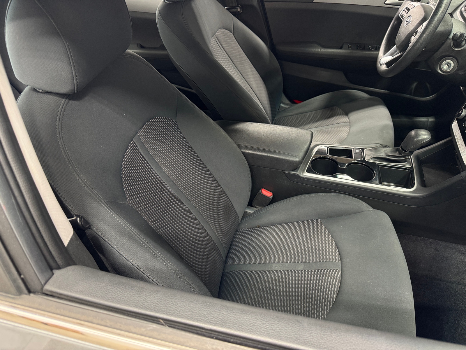 Thumbnail: 2019 Hyundai Sonata - 2
