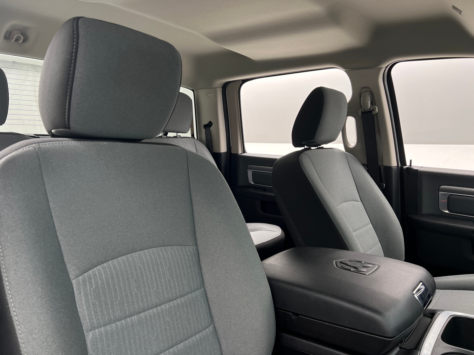 Thumbnail: 2023 RAM 1500 Classic - 2
