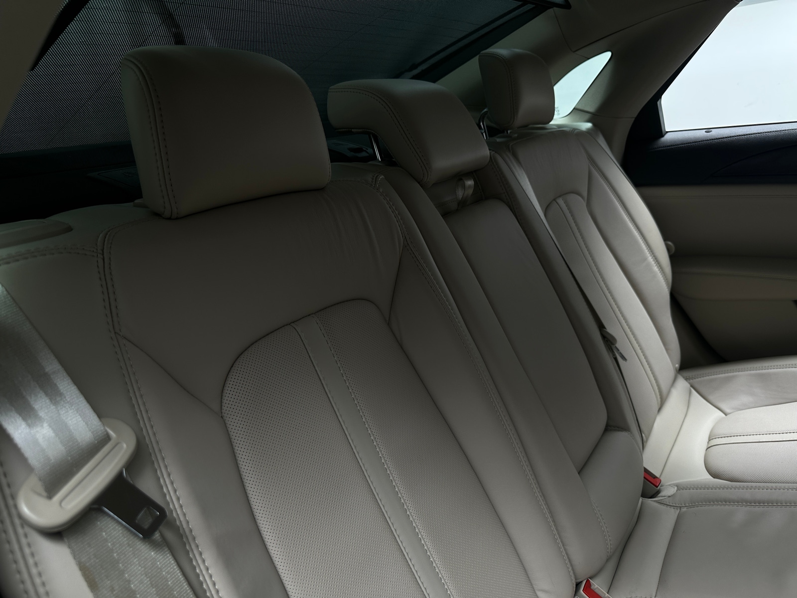 Thumbnail: 2020 Lincoln MKZ - 5
