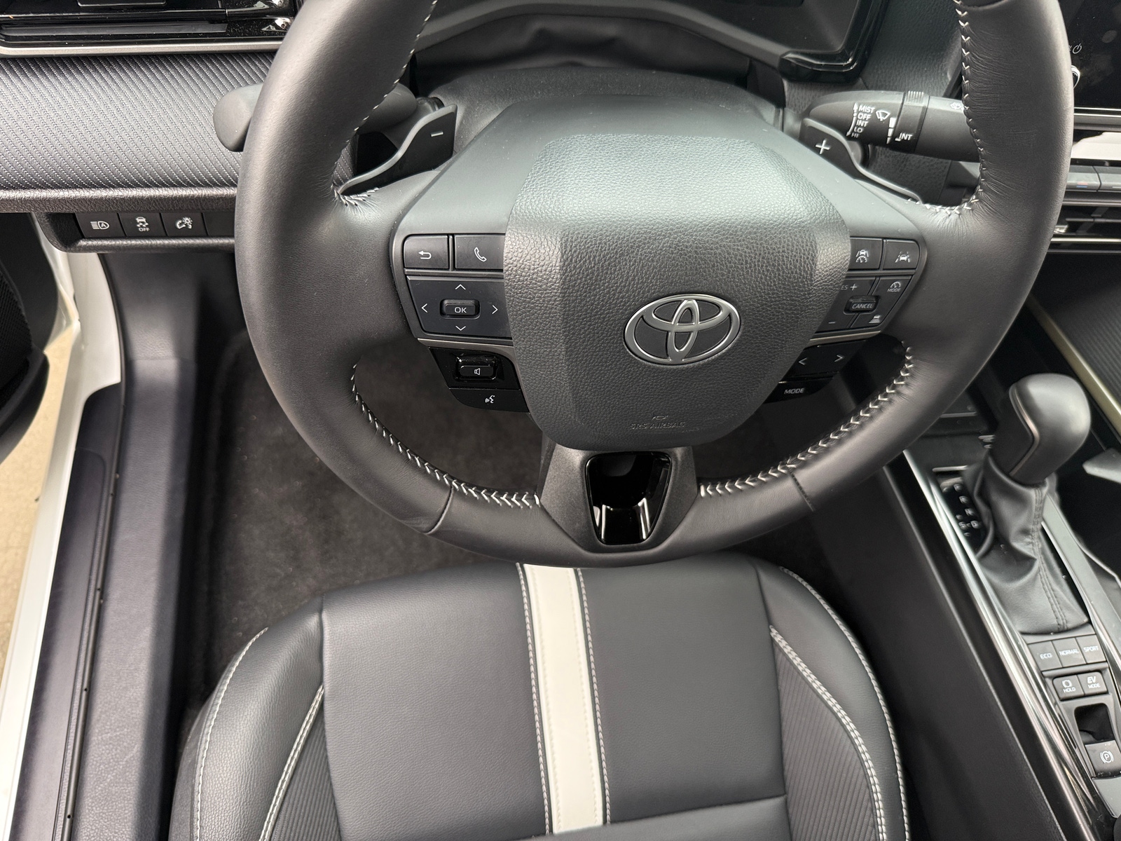 Thumbnail: 2025 Toyota Camry - 5