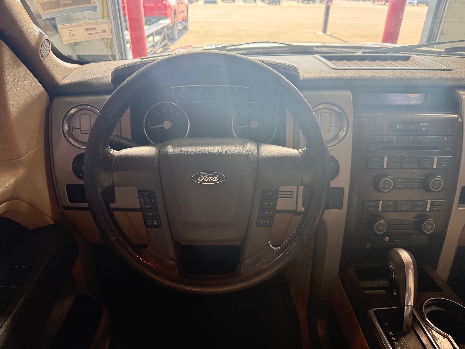 Thumbnail: 2012 Ford Econoline - 4