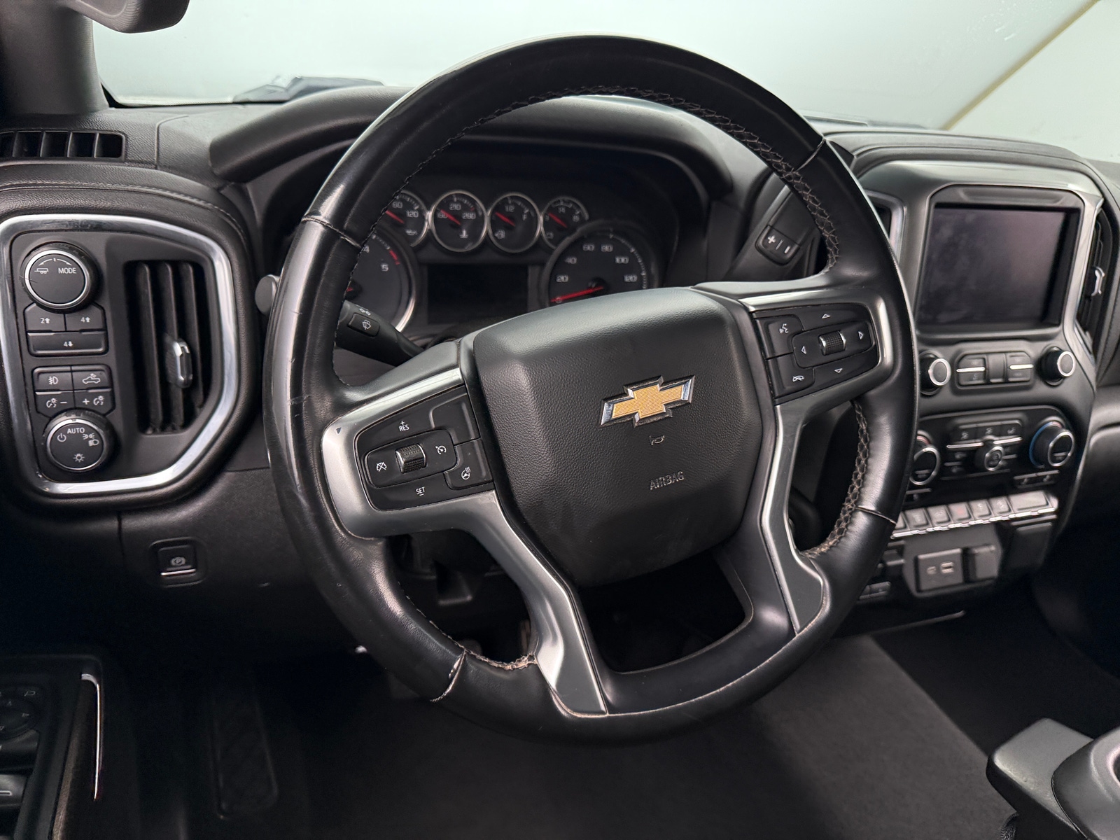 Thumbnail: 2023 Chevrolet Silverado 2500 - 5