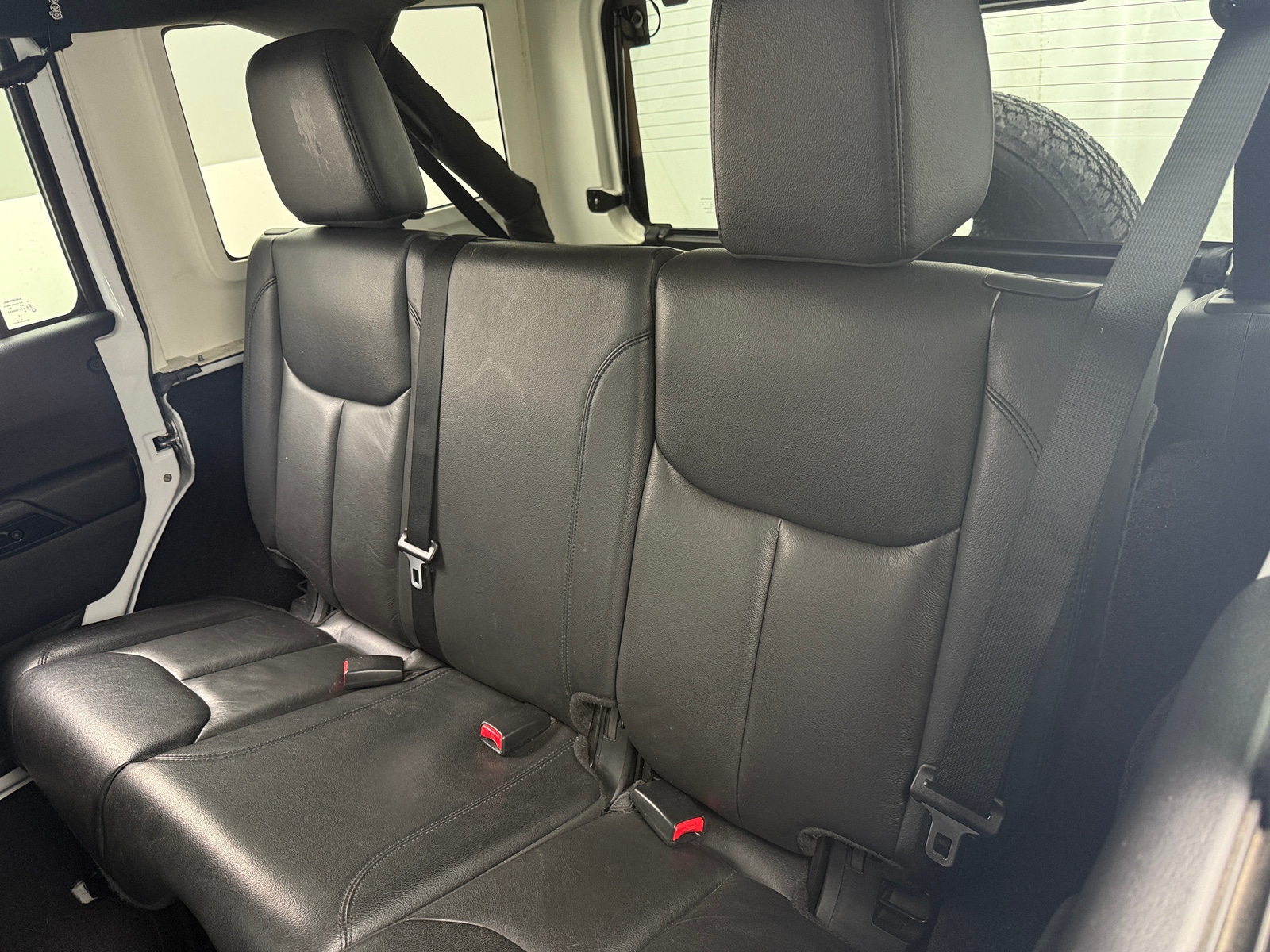 Thumbnail: 2015 Jeep Wrangler - 5
