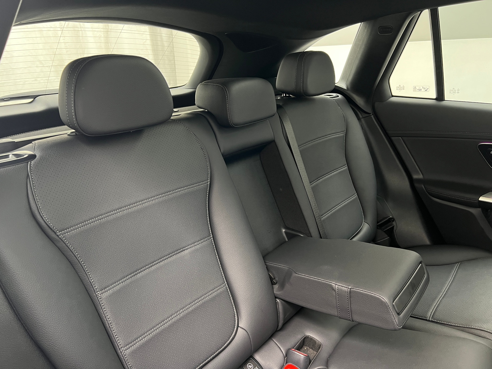 Thumbnail: 2024 Mercedes-Benz GLC - 5