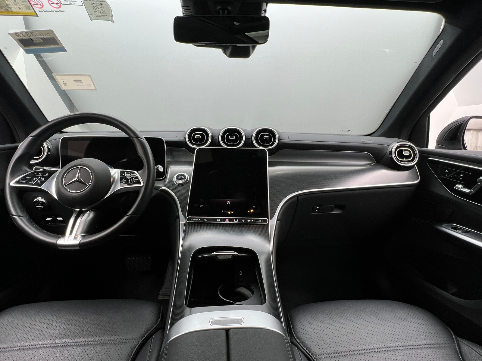 Thumbnail: 2024 Mercedes-Benz GLC - 2