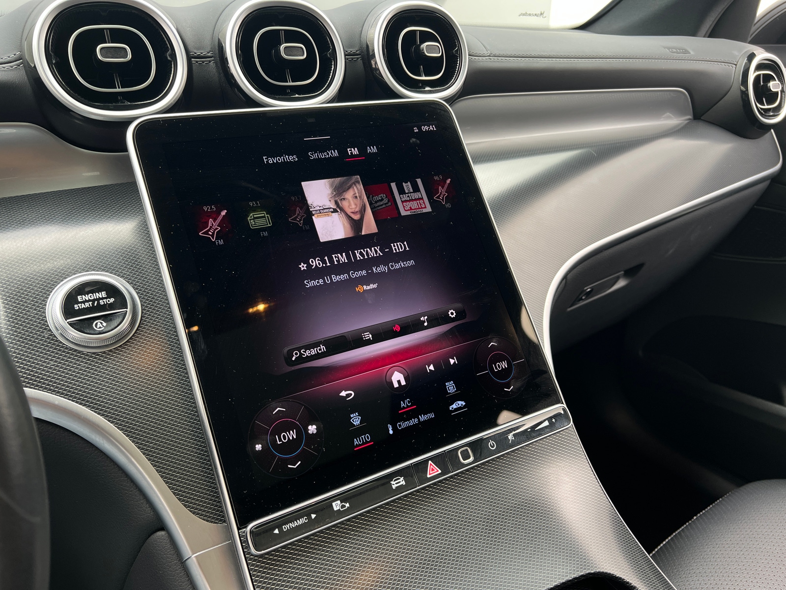 Thumbnail: 2024 Mercedes-Benz GLC - 3