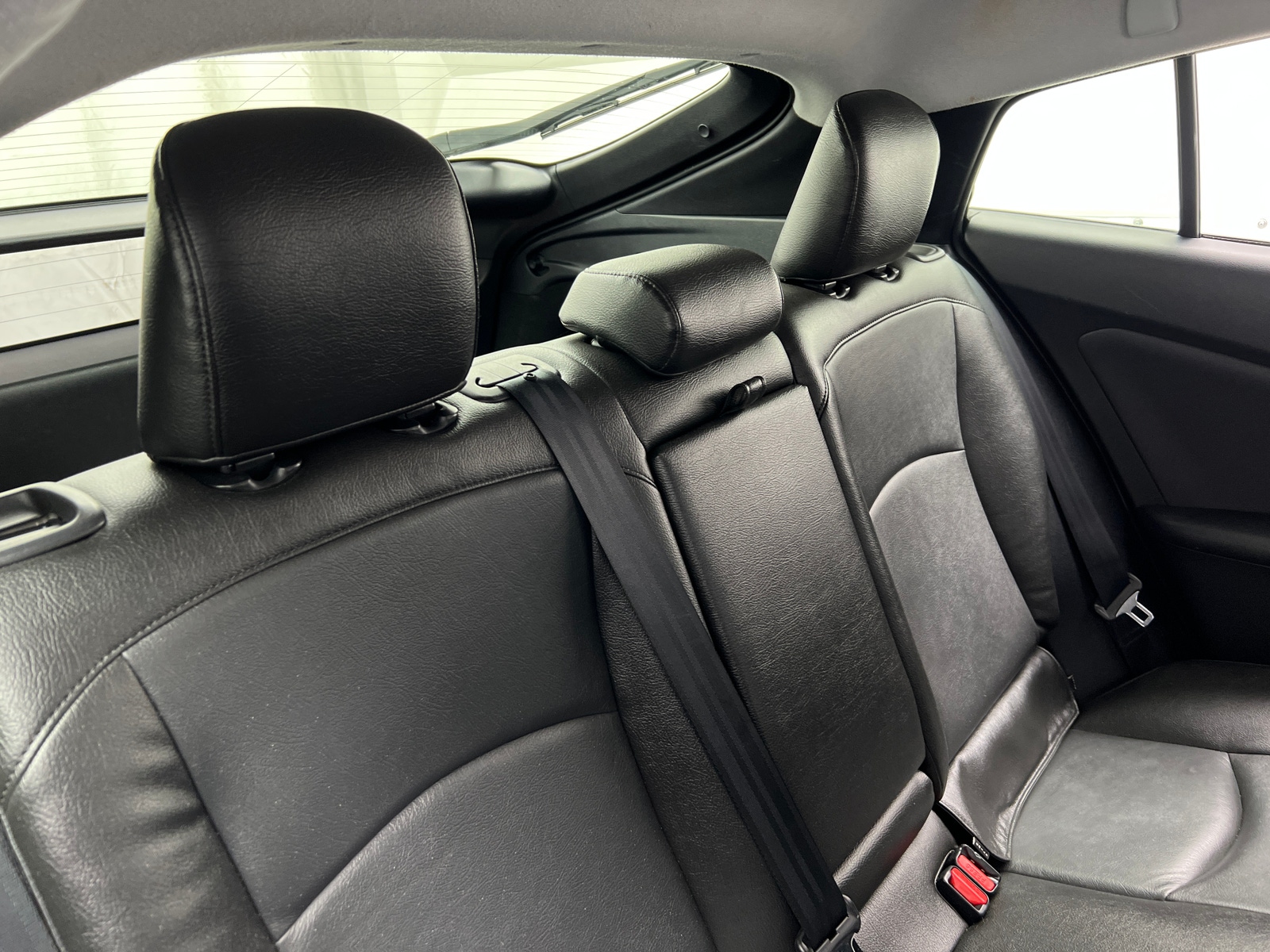 Thumbnail: 2017 Toyota Prius - 6