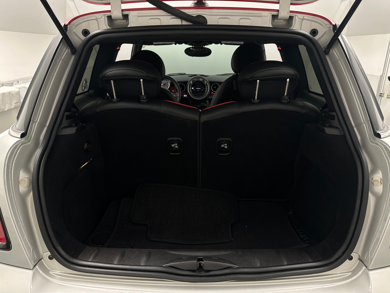 Thumbnail: 2013 MINI Cooper Hardtop - 7