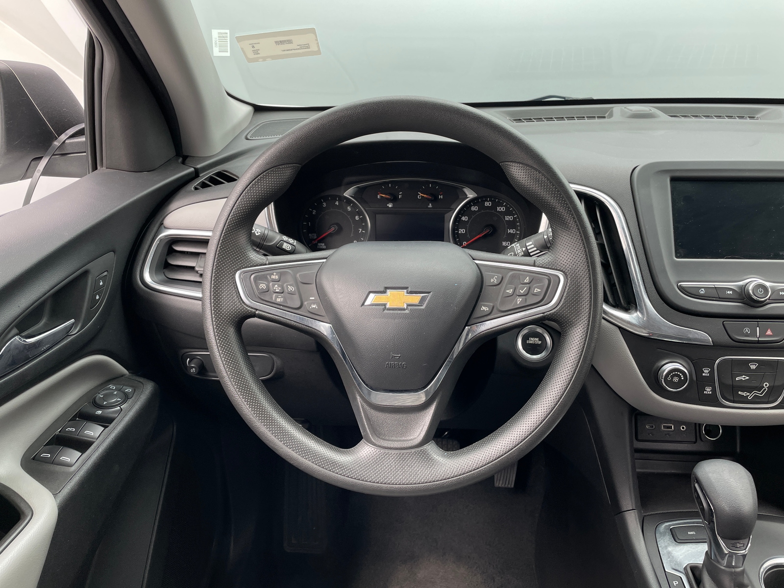Thumbnail: 2023 Chevrolet Equinox - 5