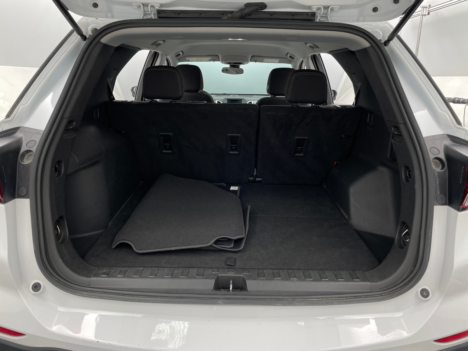 Thumbnail: 2023 Chevrolet Equinox - 7