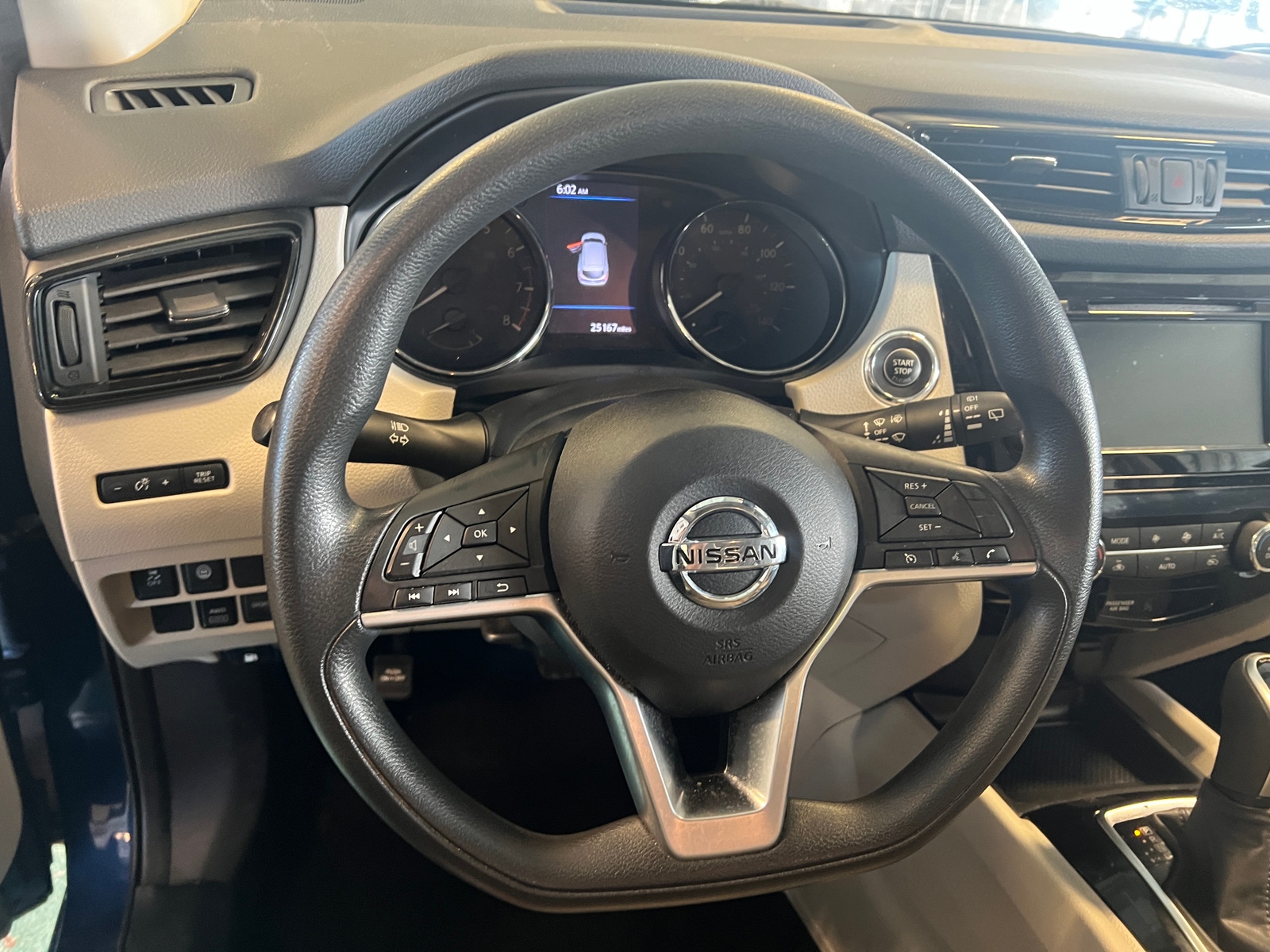 Thumbnail: 2020 Nissan Rogue Sport - 5