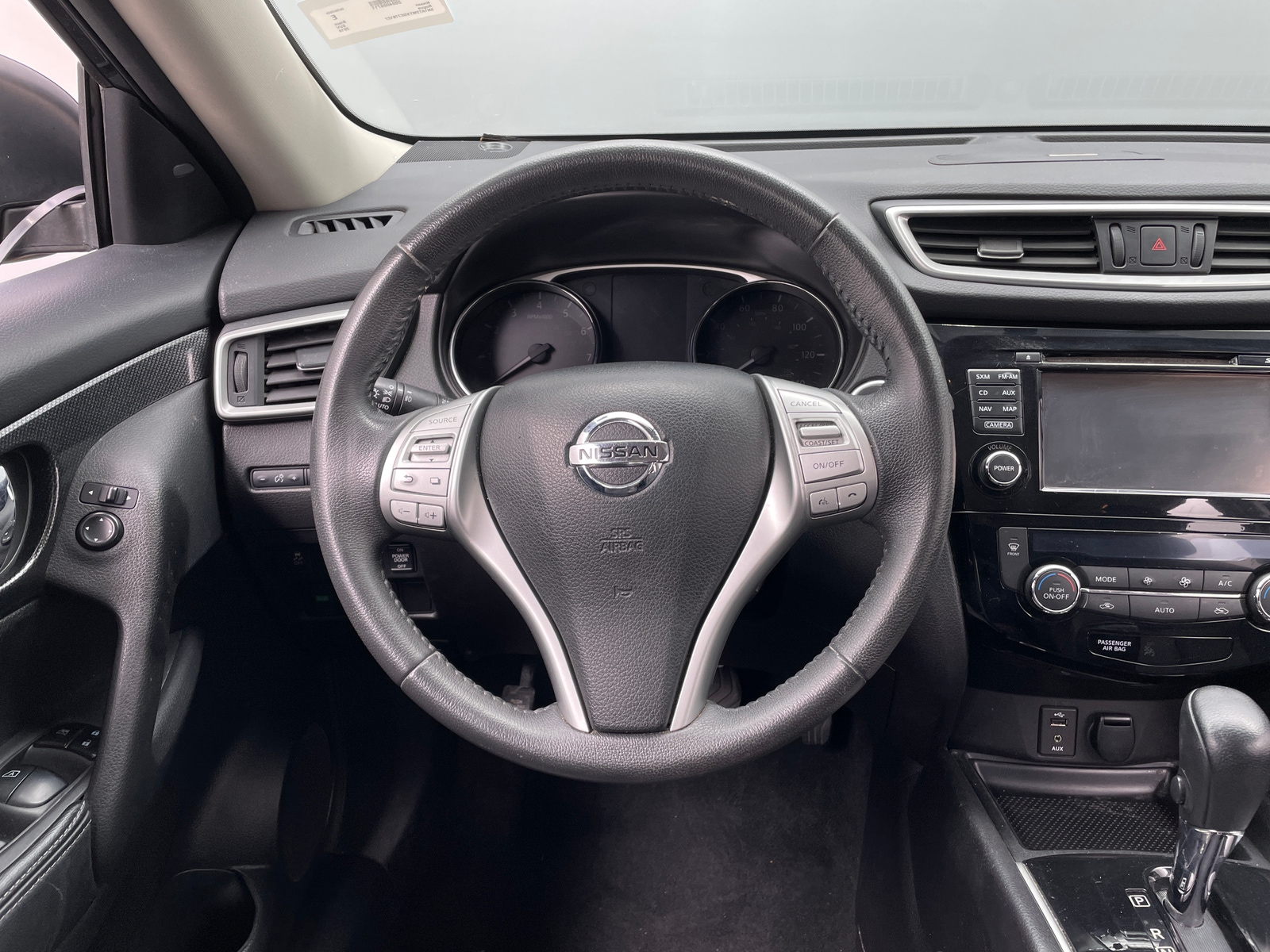 Thumbnail: 2016 Nissan Rogue - 4
