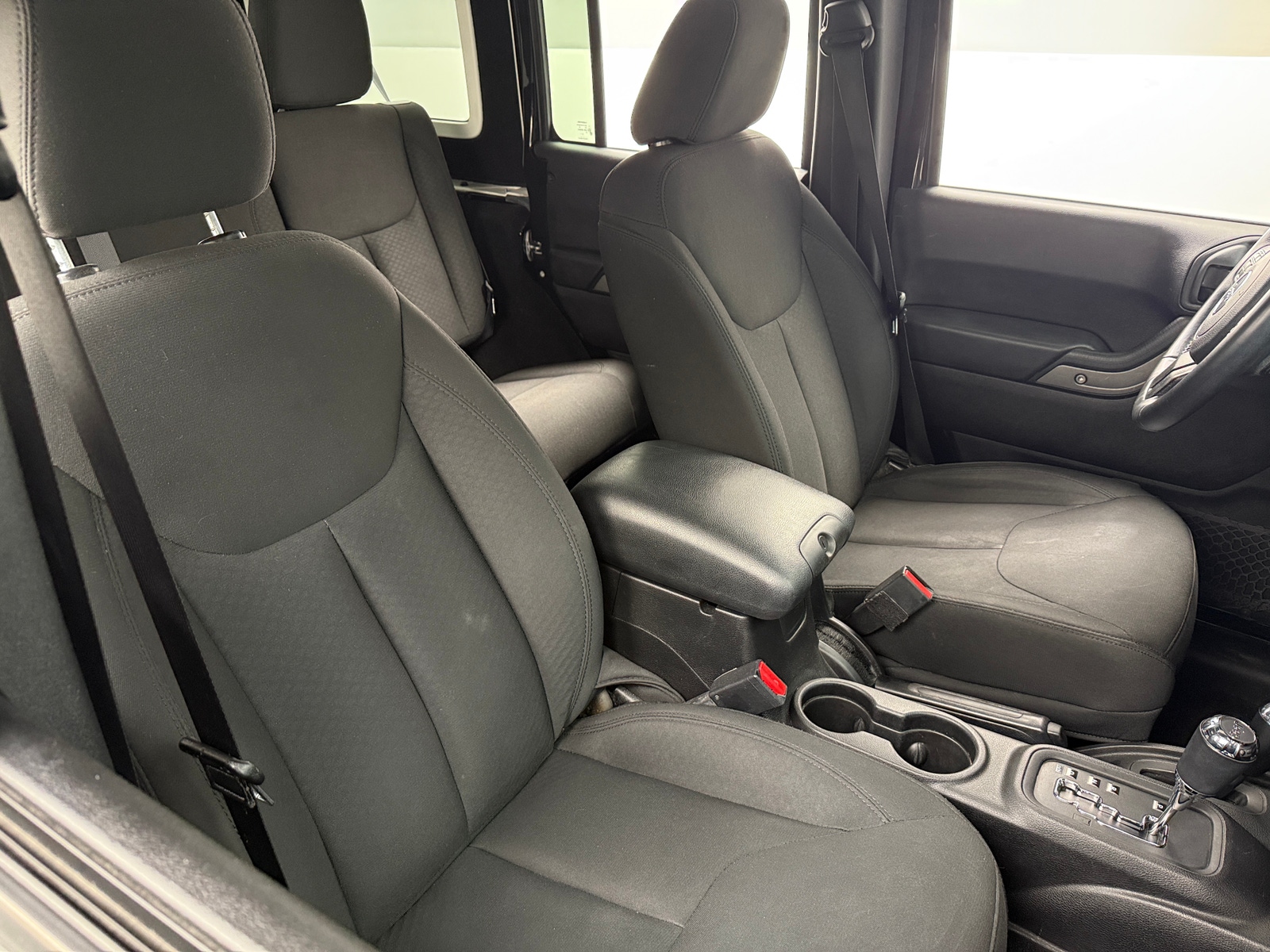 Thumbnail: 2016 Jeep Wrangler - 2