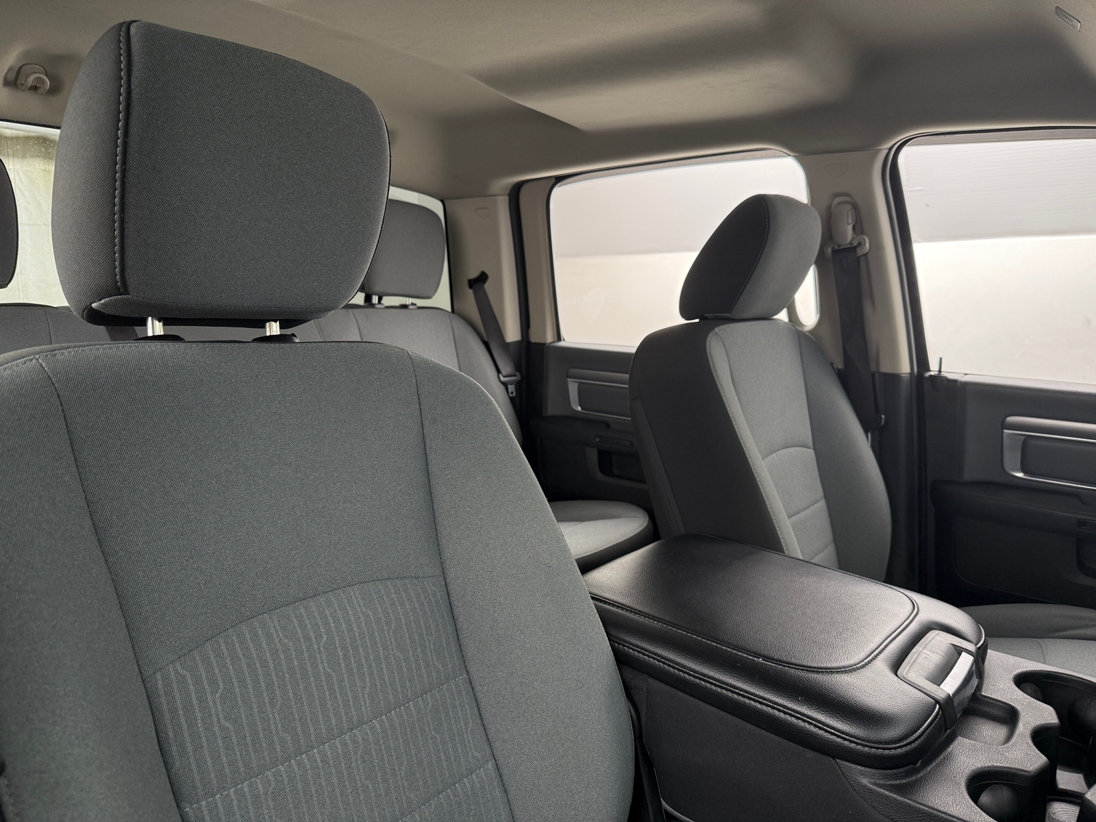 Thumbnail: 2021 RAM 1500 Classic - 2