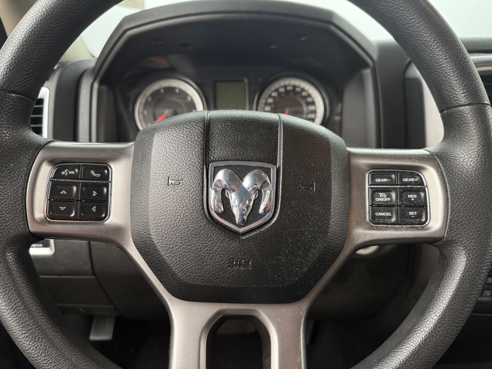 Thumbnail: 2021 RAM 1500 Classic - 5