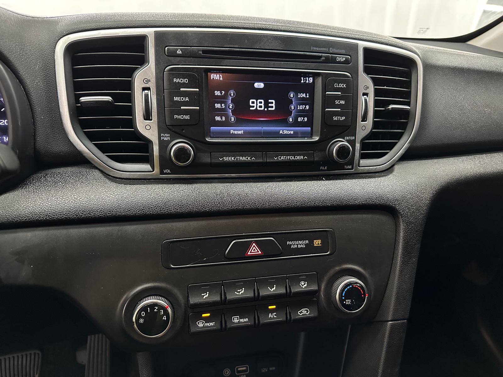Thumbnail: 2018 Kia Sportage - 4