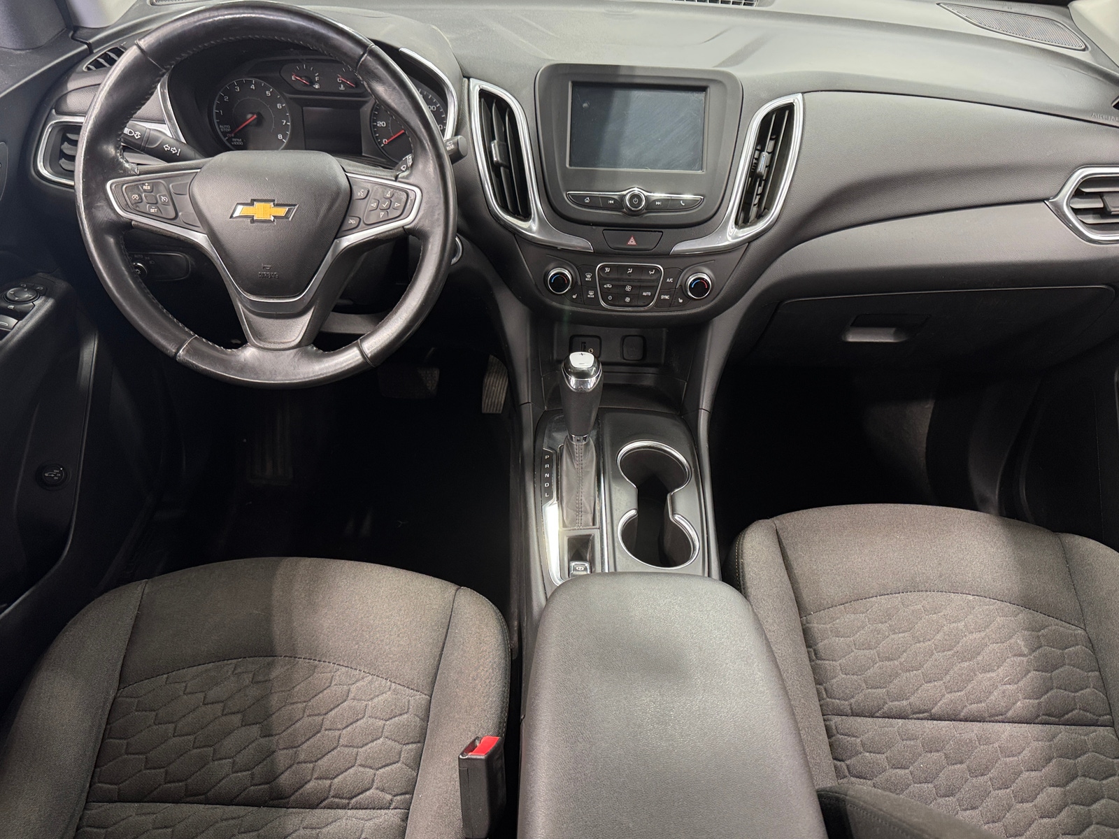 Thumbnail: 2018 Chevrolet Equinox - 3