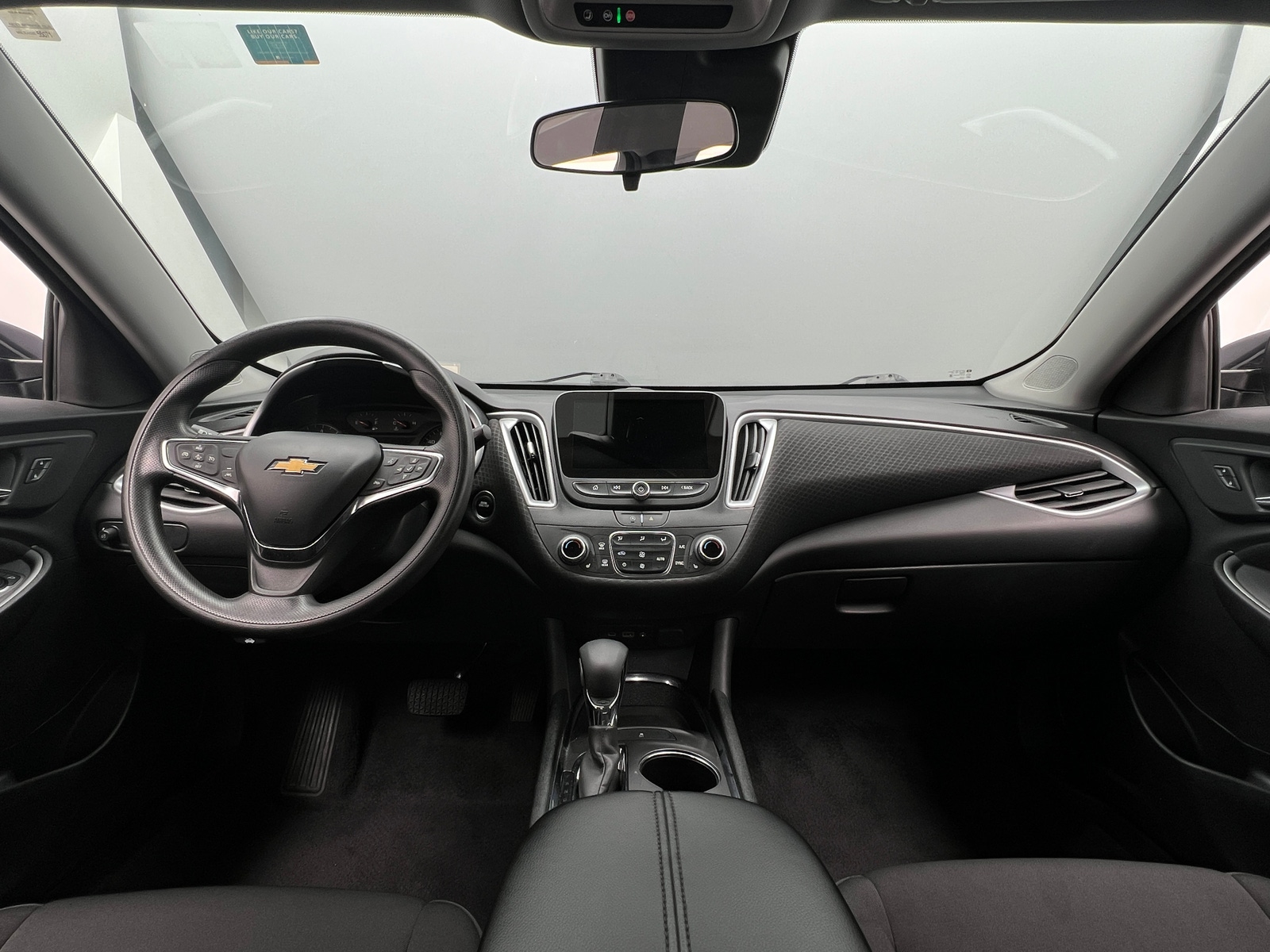 Thumbnail: 2023 Chevrolet Malibu - 3